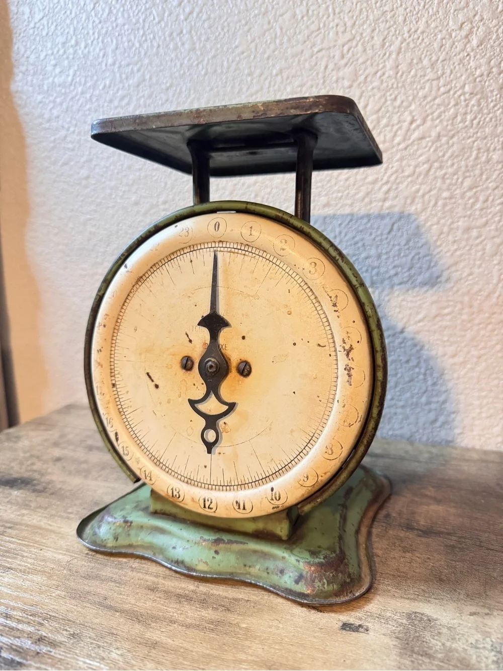 N/A vintage green
